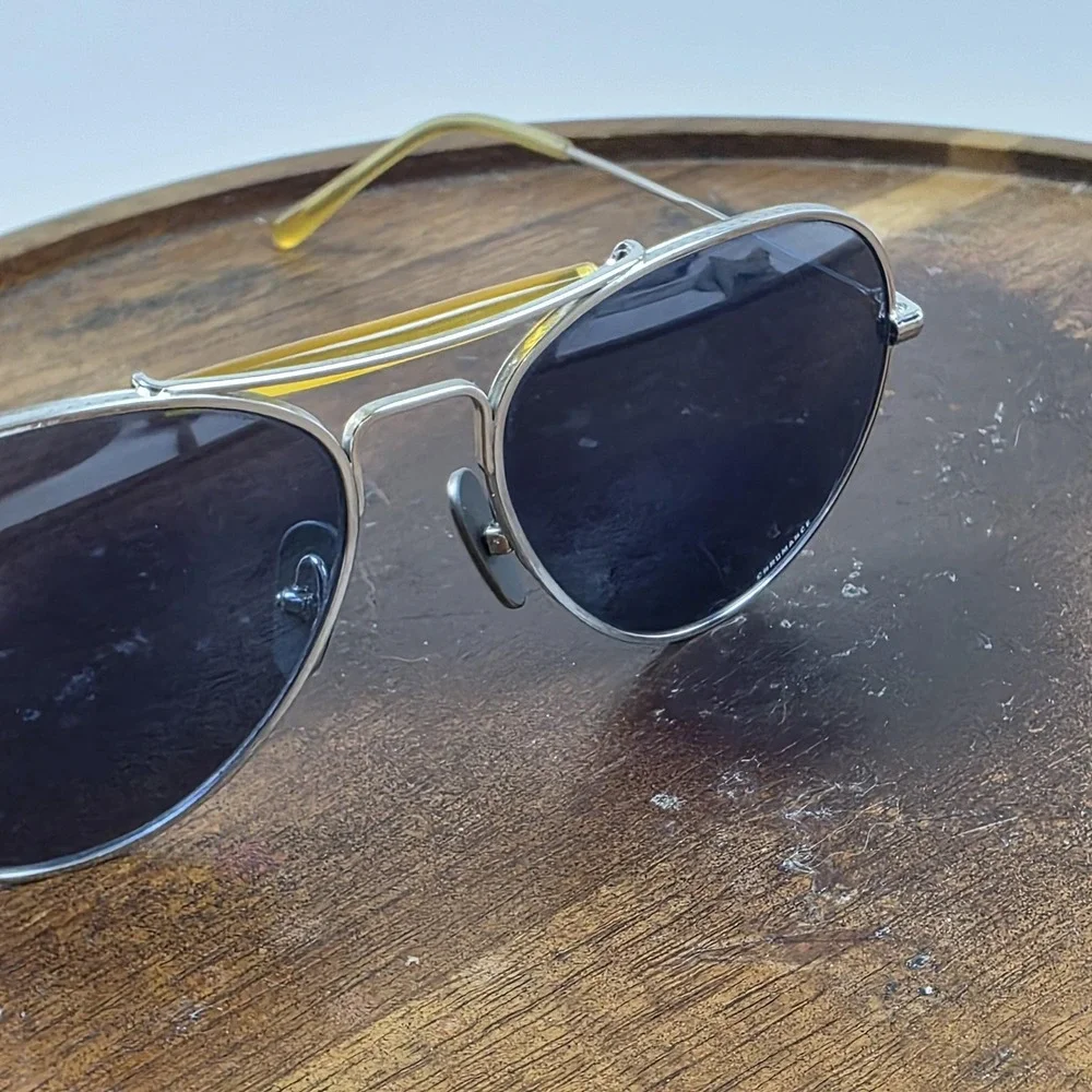Ray-Ban RB 8063 Chromance Sunglasses Mens 55-16 Silver Titanium Blue Polarized
